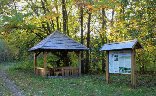 36_Poilsiavietė Medžiotojų rūsys.jpg